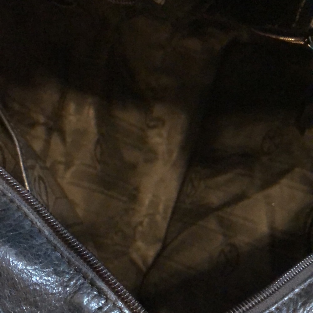 Francesco Biasia vintage black leather handbag with silver hardware - Picture 10 of 12